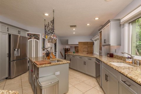 Casa en venta en Dunedin, Florida, 4 dormitorios, 294.41 m2 № 1690452 - foto 14