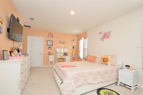 House in Davenport, Florida 5 bedrooms, 234.3 sq.m. № 1516090 - photo 20