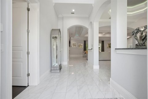 House in Palm Coast, Florida 6 bedrooms, 538.65 sq.m. № 2230613 - photo 8