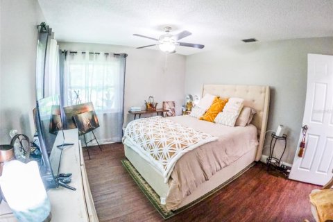 House in Port Charlotte, Florida 3 bedrooms, 146.97 sq.m. № 1736763 - photo 16