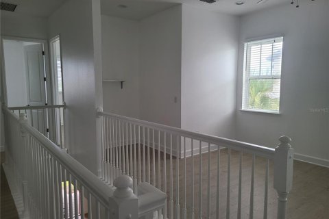 Adosado en alquiler en Orlando, Florida, 3 dormitorios, 180.6 m2 № 1916492 - foto 20