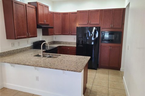 Adosado en alquiler en Orlando, Florida, 3 dormitorios, 180.6 m2 № 1916492 - foto 10