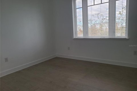 Adosado en alquiler en Orlando, Florida, 3 dormitorios, 180.6 m2 № 1916492 - foto 13