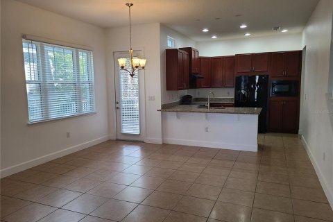 Adosado en alquiler en Orlando, Florida, 3 dormitorios, 180.6 m2 № 1916492 - foto 7