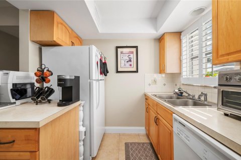 Condo in Punta Gorda, Florida, 2 bedrooms  № 1799858 - photo 20