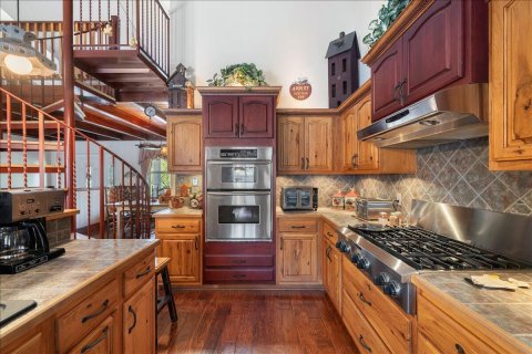 House in Vero Beach, Florida 6 bedrooms, 369.19 sq.m. № 2083024 - photo 14