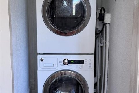 Apartamento en alquiler en Ocala, Florida, 2 dormitorios, 88.26 m2 № 1900943 - foto 7
