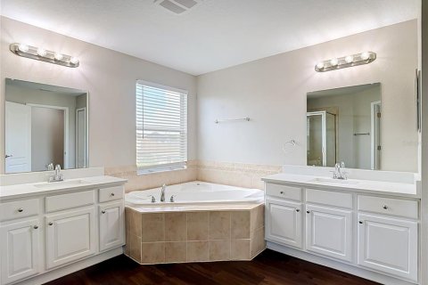 Villa ou maison à vendre à Trinity, Floride: 5 chambres, 324.97 m2 № 2227715 - photo 27
