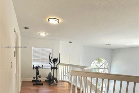 Villa ou maison à vendre à Pembroke Pines, Floride: 4 chambres, 251.67 m2 № 2173345 - photo 28