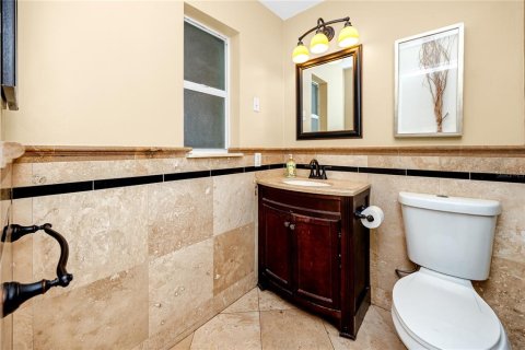 House in Largo, Florida 3 bedrooms, 158.12 sq.m. № 2321671 - photo 20