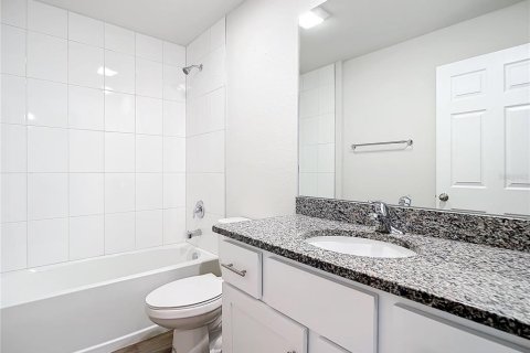 Propiedad comercial en venta en Port Charlotte, Florida, 4 dormitorios, 195.47 m2 № 1898954 - foto 12