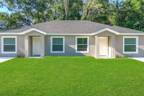 Propiedad comercial en venta en Port Charlotte, Florida, 4 dormitorios, 195.47 m2 № 1898954 - foto 1