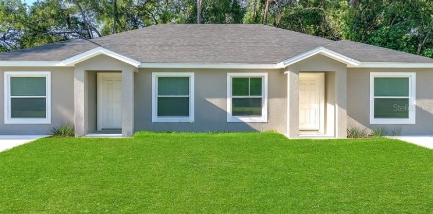Propiedad comercial en Port Charlotte, Florida 4 dormitorios, 195.47 m2 № 1898954