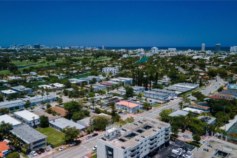 Propiedad comercial en venta en Miami Beach, Florida, 420.29 m2 № 1766604 - foto 22
