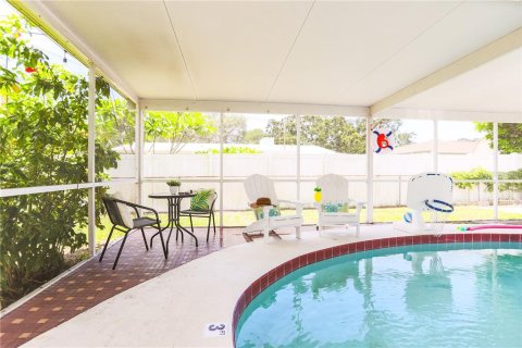 Casa en venta en Largo, Florida, 4 dormitorios, 148.18 m2 № 1880005 - foto 21
