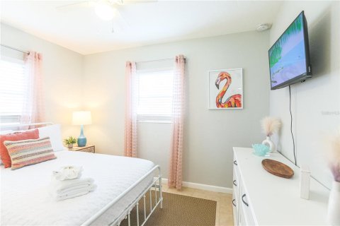 Casa en venta en Largo, Florida, 4 dormitorios, 148.18 m2 № 1880005 - foto 18