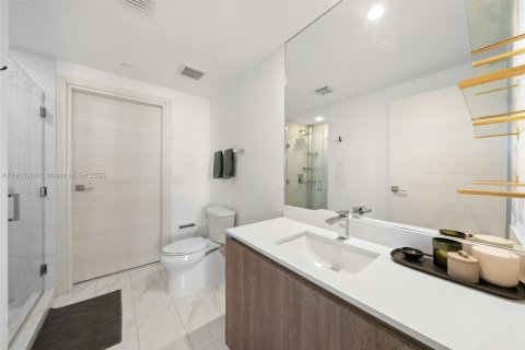 Condo in Miami, Florida, 2 bedrooms  № 1967141 - photo 22