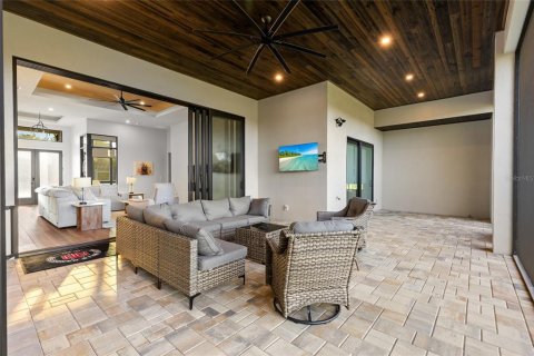 Casa en venta en New Smyrna Beach, Florida, 3 dormitorios, 241.55 m2 № 2283300 - foto 24