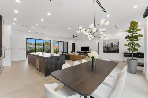 Casa en venta en Wilton Manors, Florida, 4 dormitorios № 2001437 - foto 5