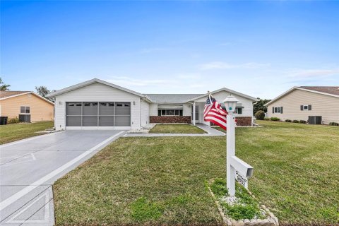Villa ou maison à vendre à Summerfield, Floride: 3 chambres, 134.71 m2 № 1828133 - photo 1