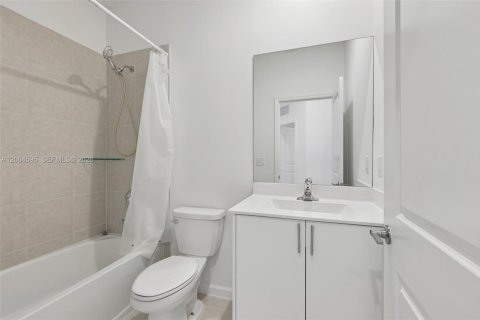 Adosado en venta en Homestead, Florida, 3 dormitorios, 157.47 m2 № 2279519 - foto 29