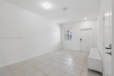Adosado en venta en Homestead, Florida, 3 dormitorios, 157.47 m2 № 2279519 - foto 21