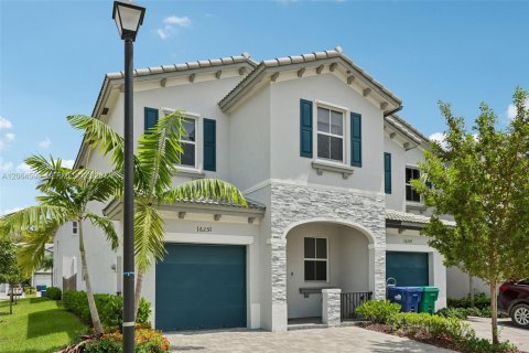 Adosado en venta en Homestead, Florida, 3 dormitorios, 157.47 m2 № 2279519 - foto 6