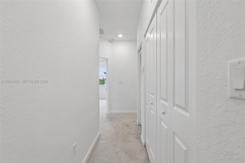 Adosado en venta en Homestead, Florida, 3 dormitorios, 157.47 m2 № 2279519 - foto 30
