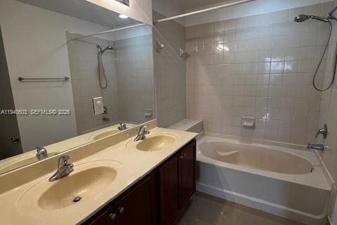 Condominio en alquiler en Doral, Florida, 3 dormitorios, 112.13 m2 № 1997696 - foto 20