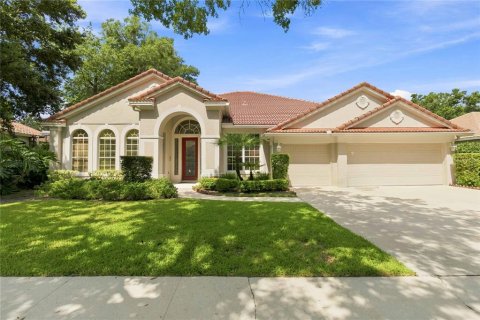 House in Lake Mary, Florida 4 bedrooms, 316.89 sq.m. № 2304357