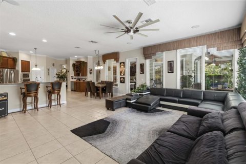 Villa ou maison à vendre à Lake Mary, Floride: 4 chambres, 316.89 m2 № 2304357 - photo 13