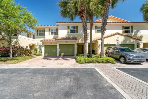Townhouse in Oakland Park, Florida 2 bedrooms, 116.41 sq.m. № 1942251 - photo 6