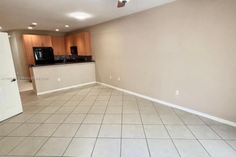 Townhouse in Oakland Park, Florida 2 bedrooms, 116.41 sq.m. № 1942251 - photo 28
