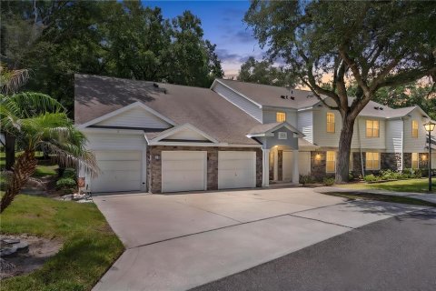 Condo à Apopka, Floride, 3 chambres  № 2107177