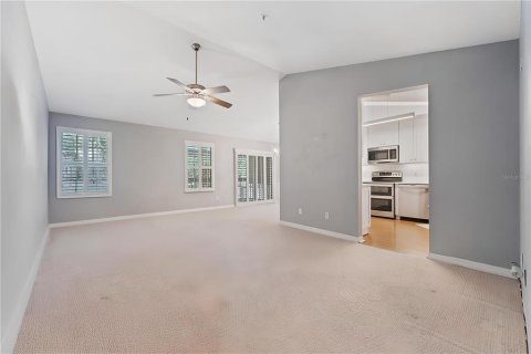 Condominio en venta en Apopka, Florida, 3 dormitorios, 104.89 m2 № 2107177 - foto 16