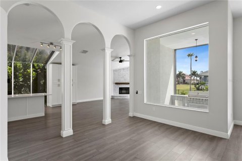 Casa en venta en Apollo Beach, Florida, 4 dormitorios, 240.43 m2 № 2405078 - foto 14