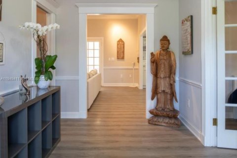 House in Homestead, Florida 6 bedrooms, 371.05 sq.m. № 2009230 - photo 10