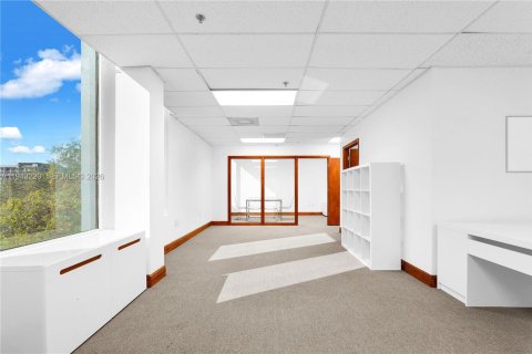 Immobilier commercial à vendre à North Miami, Floride № 2059832 - photo 13