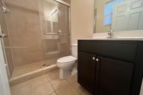 Casa en alquiler en Homestead, Florida, 3 dormitorios, 126.81 m2 № 1924390 - foto 13