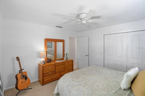 Casa en venta en Crystal River, Florida, 3 dormitorios, 195.19 m2 № 1905264 - foto 21