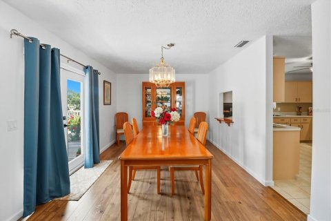 Casa en venta en Crystal River, Florida, 3 dormitorios, 195.19 m2 № 1905264 - foto 11
