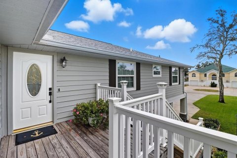 Casa en venta en Crystal River, Florida, 3 dormitorios, 195.19 m2 № 1905264 - foto 6