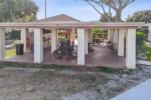 Condominio en venta en Saint Petersburg, Florida, 2 dormitorios, 126.81 m2 № 2234587 - foto 27