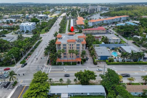 Condominio en venta en Deerfield Beach, Florida, 2 dormitorios, 181.16 m2 № 924542 - foto 1