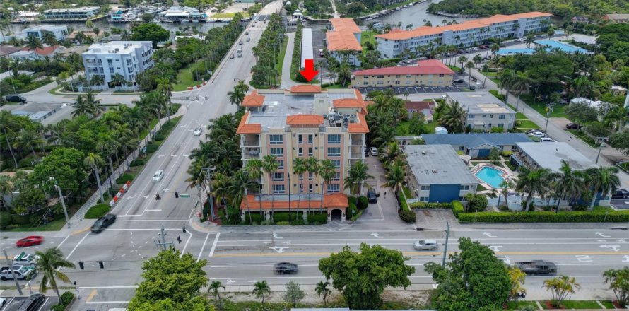 Condominio en Deerfield Beach, Florida, 2 dormitorios № 924542