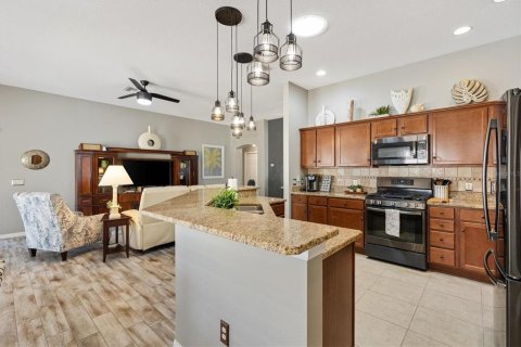 Casa en venta en The Villages, Florida, 3 dormitorios, 153.66 m2 № 1907795 - foto 9