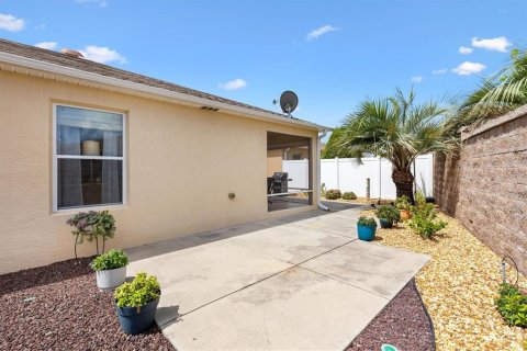 House in The Villages, Florida 3 bedrooms, 153.66 sq.m. № 1907795 - photo 28