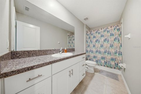 House in Sun City Center, Florida 4 bedrooms, 244.8 sq.m. № 2217775 - photo 24