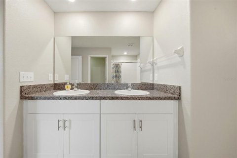 House in Sun City Center, Florida 4 bedrooms, 244.8 sq.m. № 2217775 - photo 23