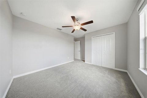 House in Sun City Center, Florida 4 bedrooms, 244.8 sq.m. № 2217775 - photo 21